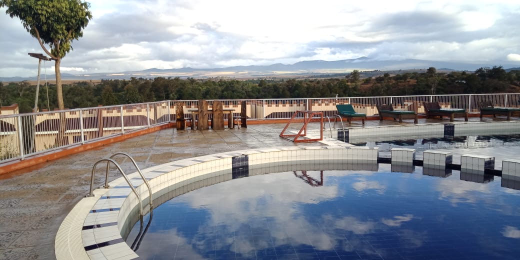 REGENCY MT. KENYA VIEW HOTEL pool1