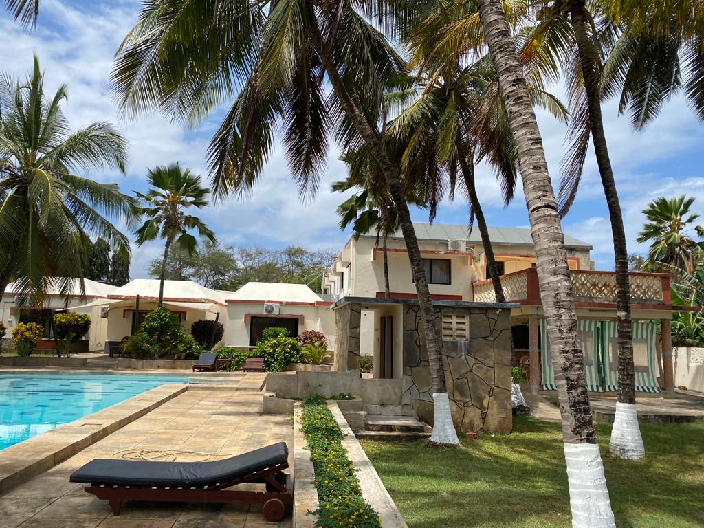 glory holiday resort images